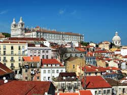 Vue panoramique du quartier d'Alfama